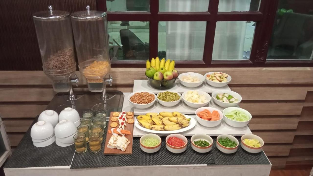 호텔 마하데브 팰리스 데오가르 외부 사진